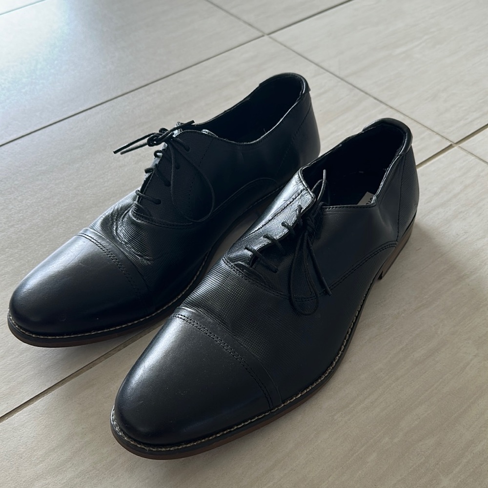 Men’s Black Dress Shoes